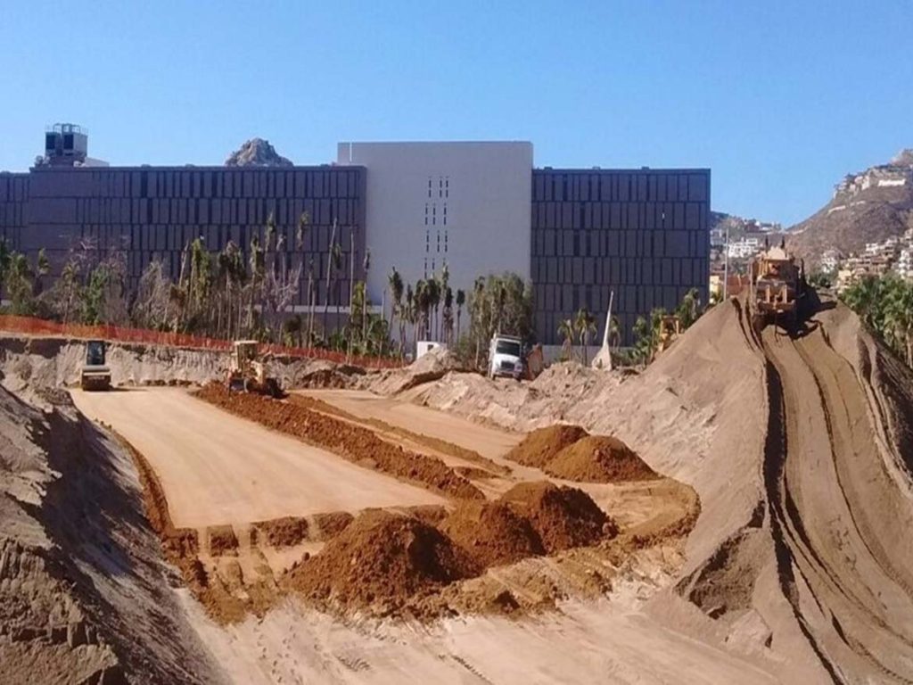 construcciones-lizarraga-loscabos-proyectos-alto-nivel-hacienda-beach-club-1